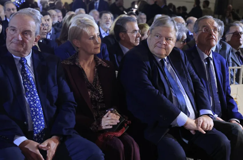  Όταν μιλούν οι πρώην…