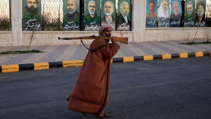  Υεμένη: Κήρυξε κατάσταση έκτακτης ανάγκης – Διατάσσει να φύγουν τα στρατεύματα των ΗΑΕ