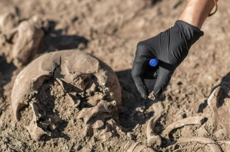  Ιορδανία: Ομαδικός τάφος στην Ιορδανία ”φωτίζει” την αρχαιότερη πανδημία του κόσμου