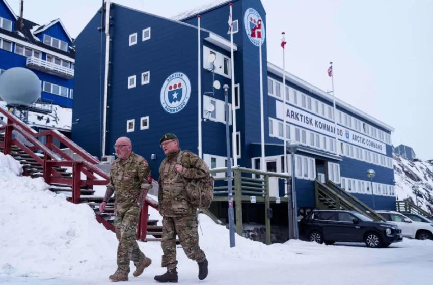  Δανία και ΗΠΑ συζητούν για το μέλλον της Γροιλανδίας–Διαδηλώσεις κατά των σχεδίων Τραμπ