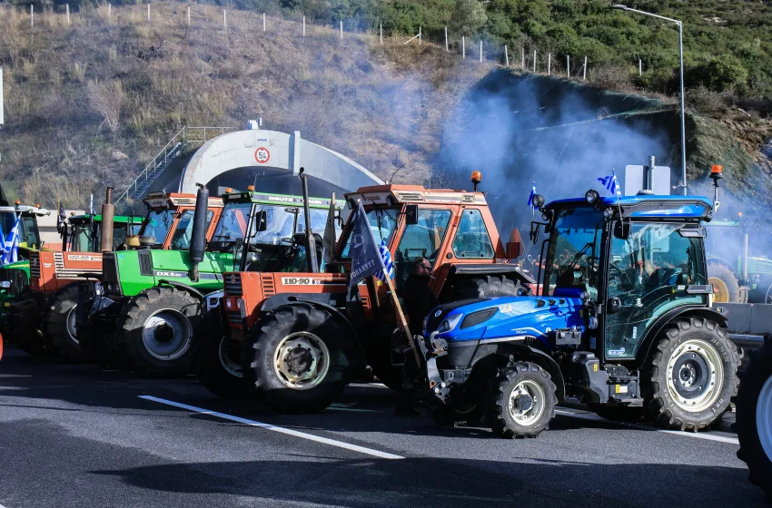 Αγρότες: Λένε “ναι” στην συνάντηση της Τρίτης με Μητσοτάκη- Ορίζουν επιτροπή μέσα στο ΣΚ