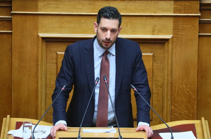  Σφοδρή αντίδραση ΝΕΑΡ για σχόλια Κυρανάκη στην Πέρκα: Κουλτούρα της ΝΔ ο σεξισμός, ο τραμπουκισμός και ο αυταρχισμός