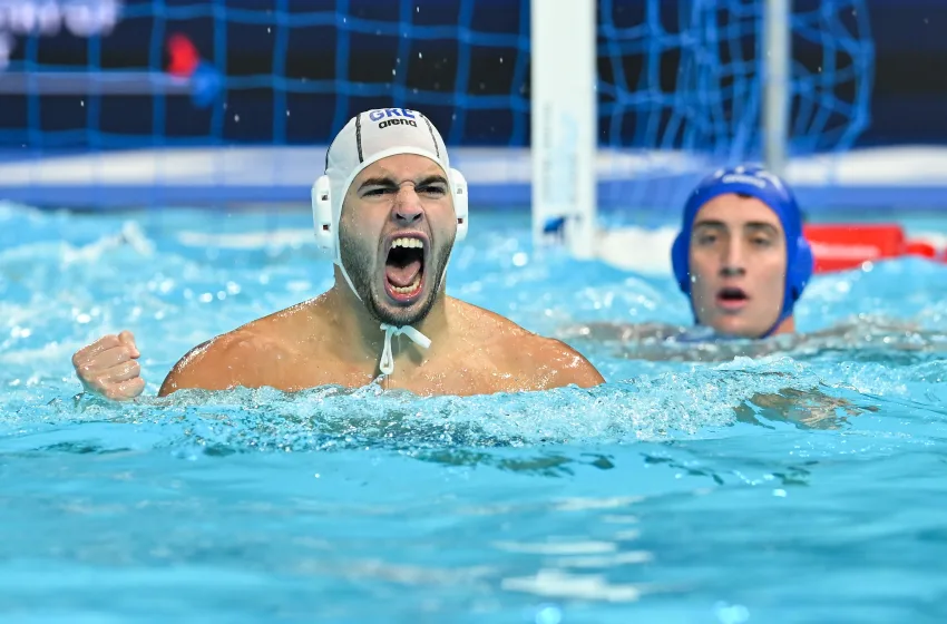  Τεράστια νίκη της Ελλάδας στο Βελιγράδι-Κέρδισε 15-13 την Ιταλία, πάει στα ημιτελικά του ευρωπαϊκού πρωταθλήματος