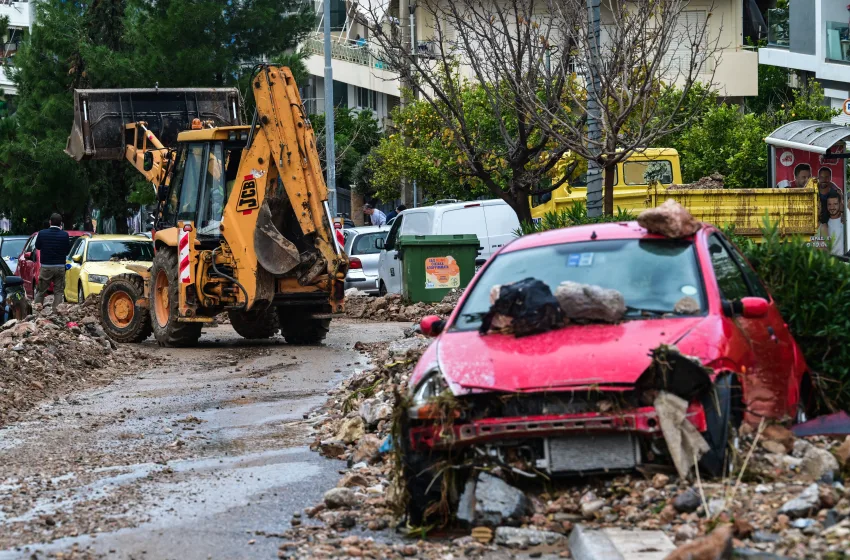  Κακοκαιρία: Γιατί “πνίγηκαν” τα νότια προάστια- Οι 3 αιτίες του κατακλυσμού