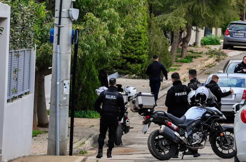  Γλυφάδα: Πώς βρέθηκε εκτός φυλακής και ψυχιατρικής δομής ο πατροκτόνος (vid)