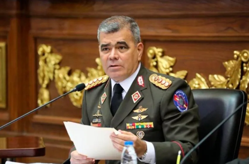  Yπουργός Άμυνας της Βενεζουέλας: ”Θα αντισταθούμε στα ξένα στρατεύματα”