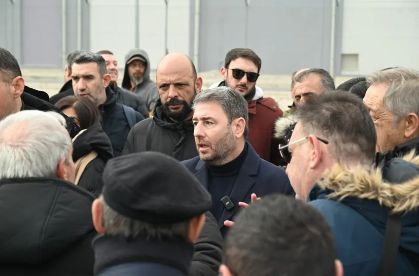  ΠΑΣΟΚ: Στοχευμένες παρεμβάσεις, σκληρή αντιπολίτευση, ανοίγματα- Αναταράξεις για την επιστροφή Κασιμάτη