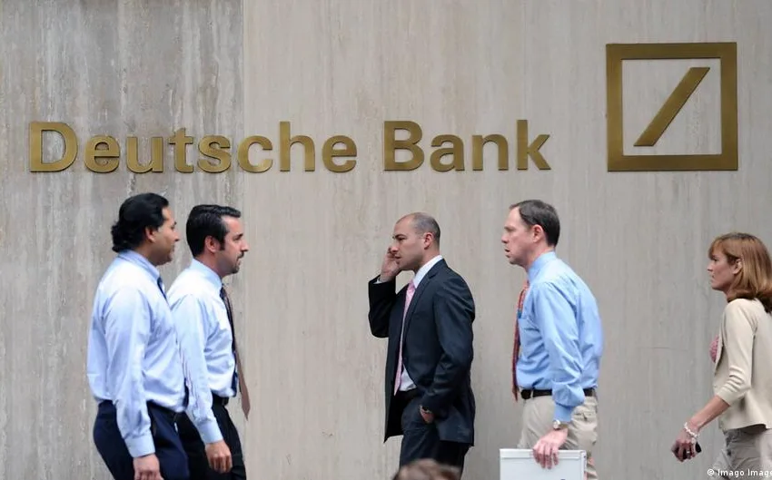  Deutsche Bank: Έρευνα για ξέπλυμα μαύρου χρήματος- Έφοδος 30 αστυνομικών στα κεντρικά