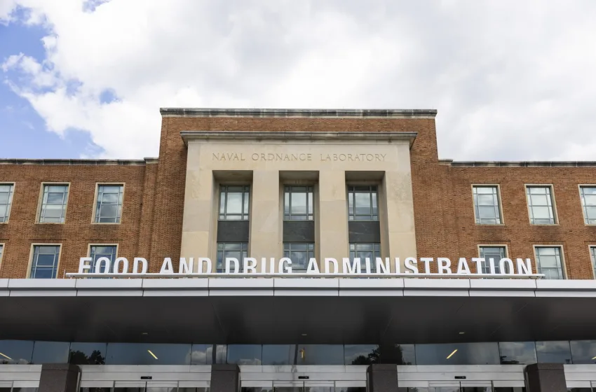  Ταχεία έγκριση φαρμάκων: Η απόφαση Τραμπ υπονομεύει τον FDA και θέτει σε κίνδυνο τον ασθενή