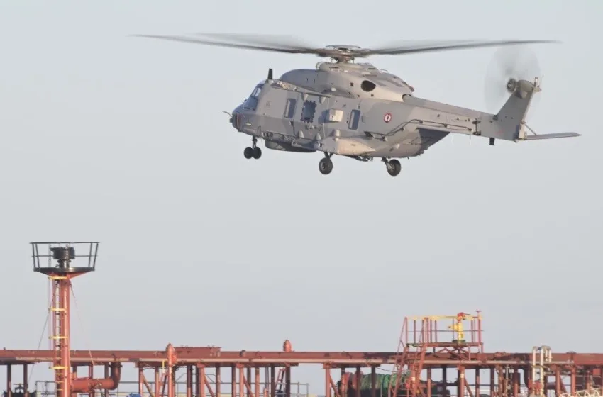  Μακρόν: Κατασχέσαμε τάνκερ του σκιώδους ρωσικού στόλου- “Δεν θα ανεχθούμε παραβιάσεις”