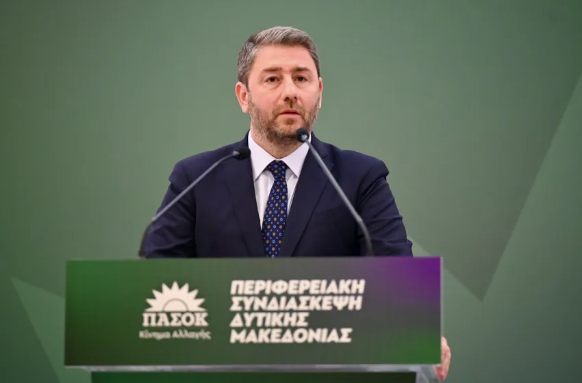  “Καμπανάκια” στο ΠΑΣΟΚ από τις νέες δημοσκοπήσεις- Τσίπρας, Καρυστιανού, φυγόκεντρες τάσεις στελεχών