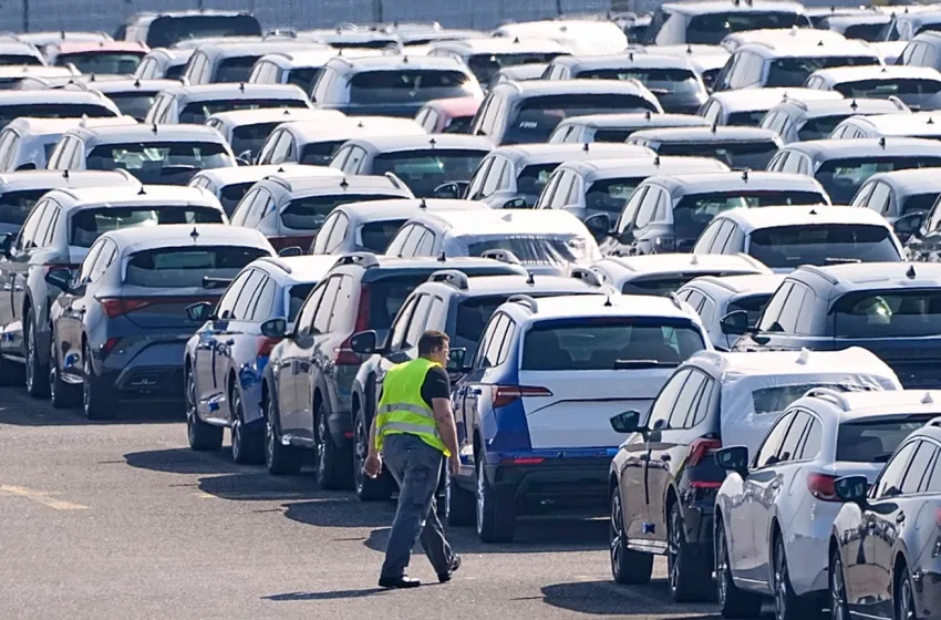  Ινδία-ΕΕ: Συμφωνία για δραστική μείωση δασμών στα ευρωπαϊκά αυτοκίνητα