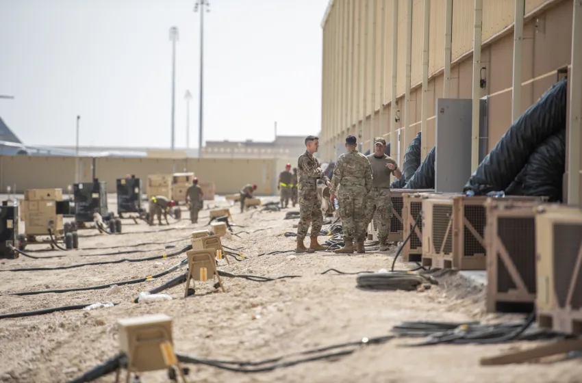  Συναγερμός: Απομακρύνεται το προσωπικό από αμερικανική βάση στο Κατάρ