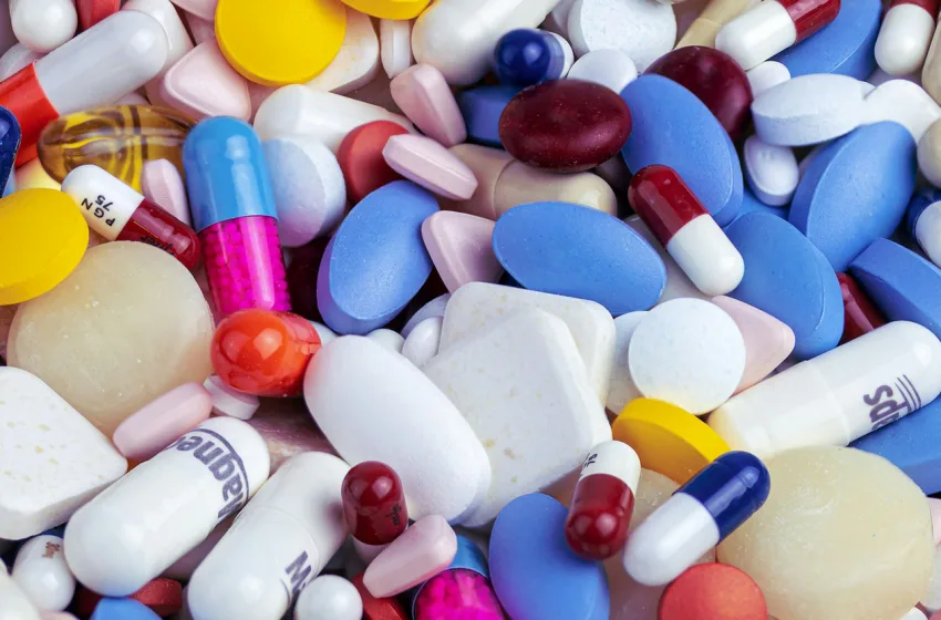  Πώς η τεχνητή νοημοσύνη επιταχύνει τις κλινικές δοκιμές και τις εγκρίσεις φαρμάκων 