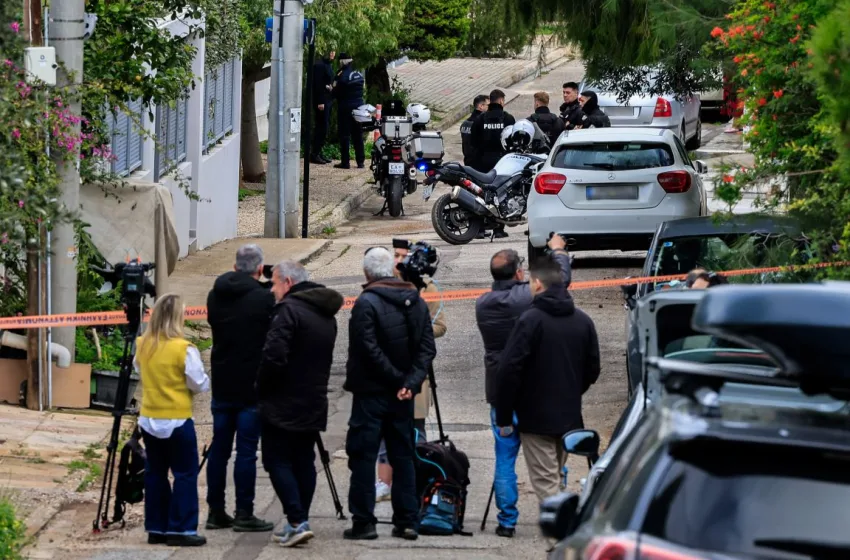  Γλυφάδα: “Παιδί μου πέθανα μην με σκοτώνεις άλλο”-Τα τελευταία λόγια του 80χρονου στον γιο του