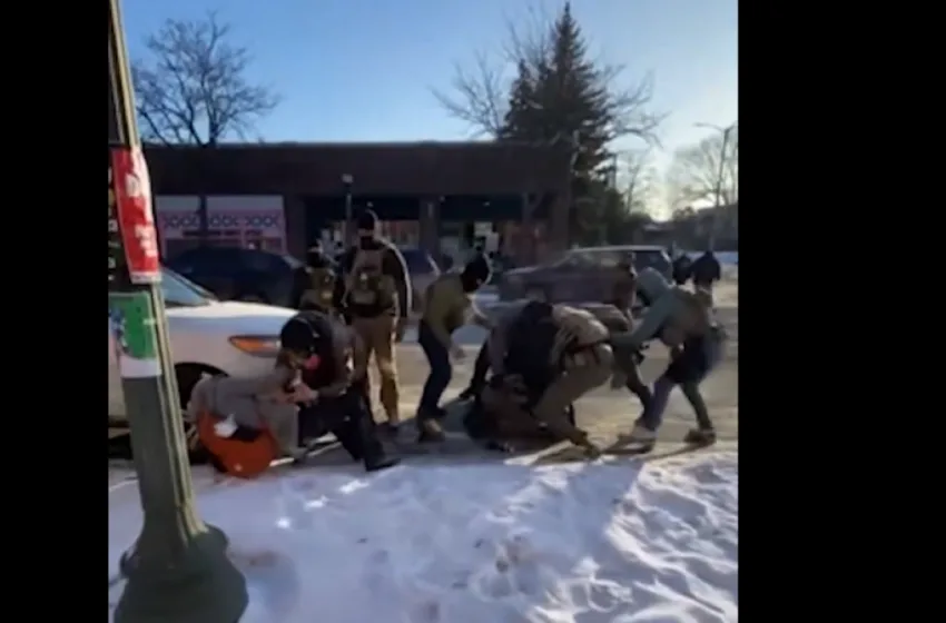  Μινεάπολη: Σοκαριστικά βίντεο από την δολοφονία 37χρονου-Τραμπ:Αφήστε τους πράκτορες ICE να κάνουν την δουλειά τους