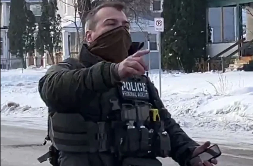  Νέα βίντεο από την εν ψυχρώ δολοφονία της 37χρονης-Ο Ομοσπονδιακός φεύγει ατάραχος μετά τον πυροβολισμό