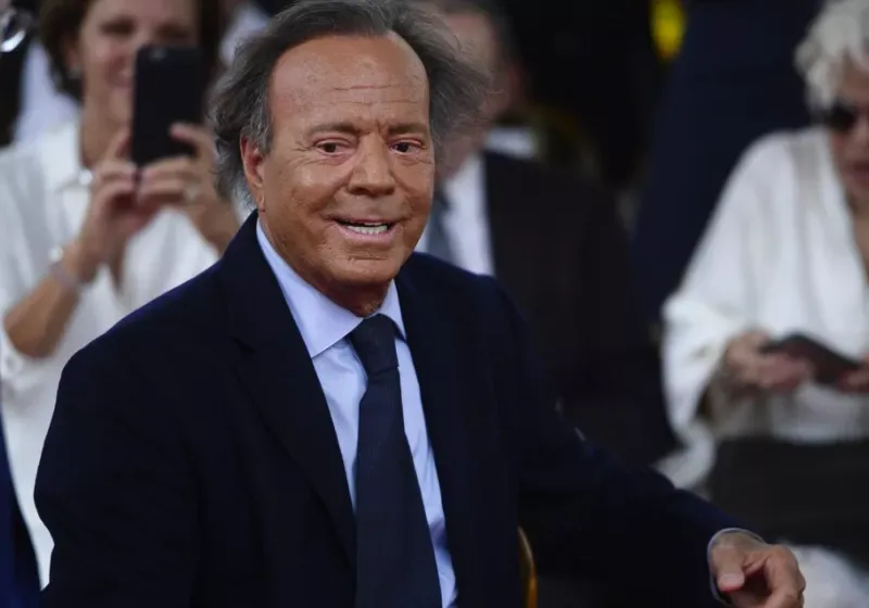  Χούλιο Ιγκλέσιας: Στο αρχείο οι καταγγελίες σε βάρος του