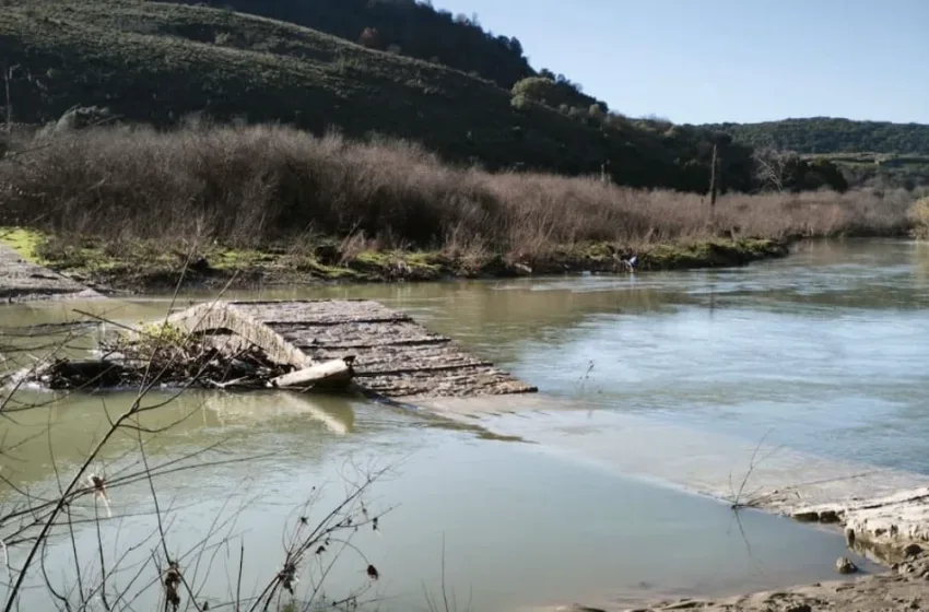  Μάχη με τις πλημμύρες στον Καλαμά: Φερτά υλικά απειλούν καλλιέργειες και οικισμούς