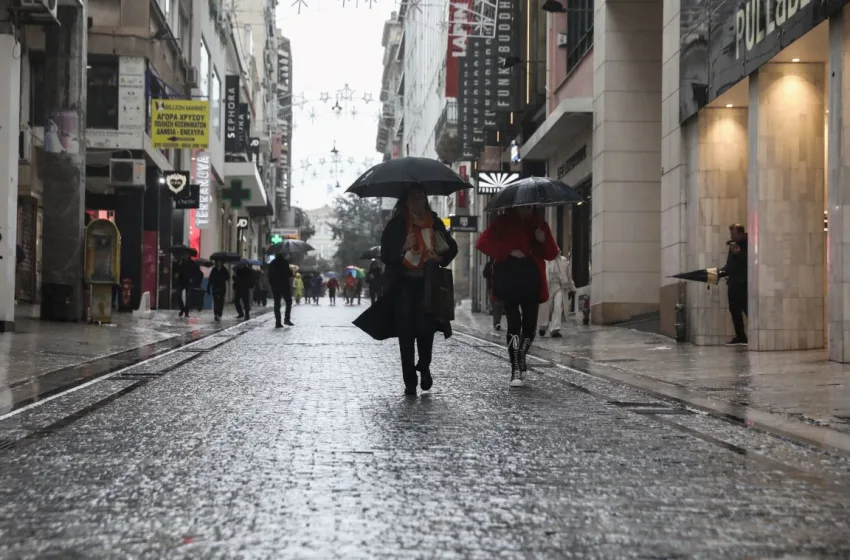  Καιρός: Επικαιροποιήθηκε το έκτακτο δελτίο-Βροχές και καταιγίδες το μεσημέρι στην Αττική
