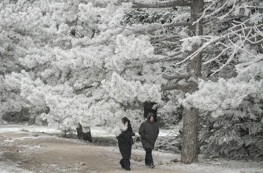  Μαρουσάκης: Πρόσκαιρες πυκνές χιονοπτώσεις και σε χαμηλά υψόμετρα τις επόμενες ώρες-Σε δύο φάσεις η κακοκαιρία