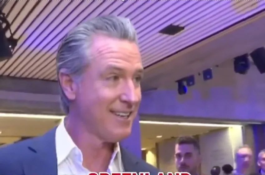  “Ανθρώπους που υποκύπτουν” λέει τους Ευρωπαίους ηγέτες ο κυβερνήτης της Καλιφόρνιας