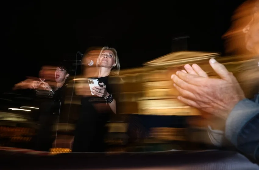  Η “Μαρία των Τεμπών”, το “κόμμα Καρυστιανού” και το “σύμπαν του θυμού”