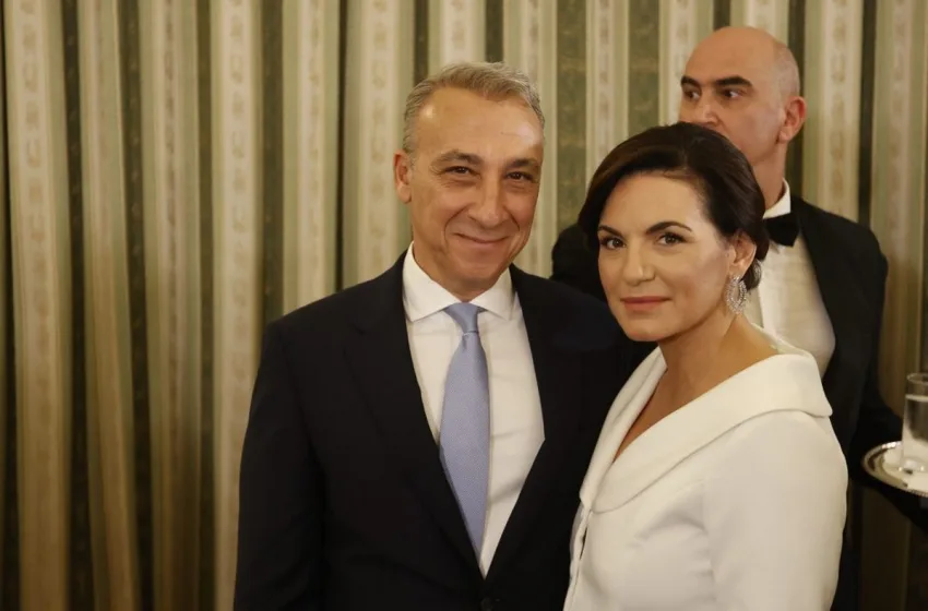  Απενεργοποιείται πολιτικά η Όλγα Κεφαλογιάννη μετά τη “φωτογραφική” διάταξη- Πιέσεις για παραίτηση