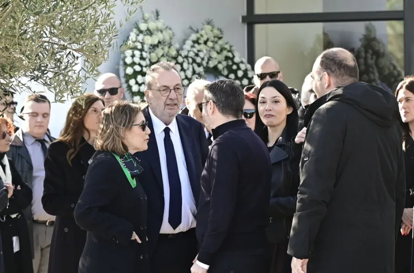  Το τελευταίο αντίο στον Γιώργο Παπαδάκη στη Ριτσώνα–Λιαρέλης: Γιωργάρα στο καλό