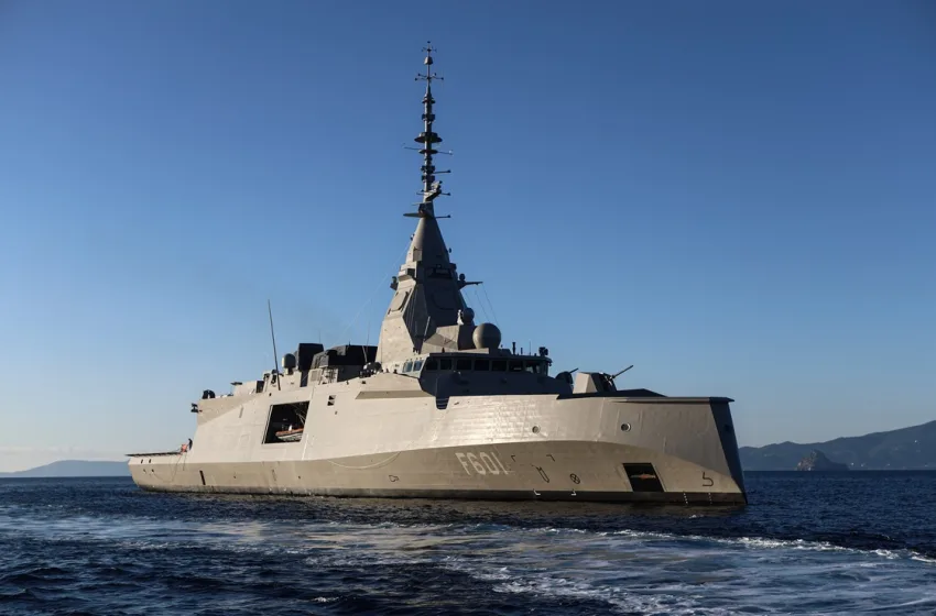  LIVE Η υποδοχή της φρεγάτας “ΚΙΜΩΝ”