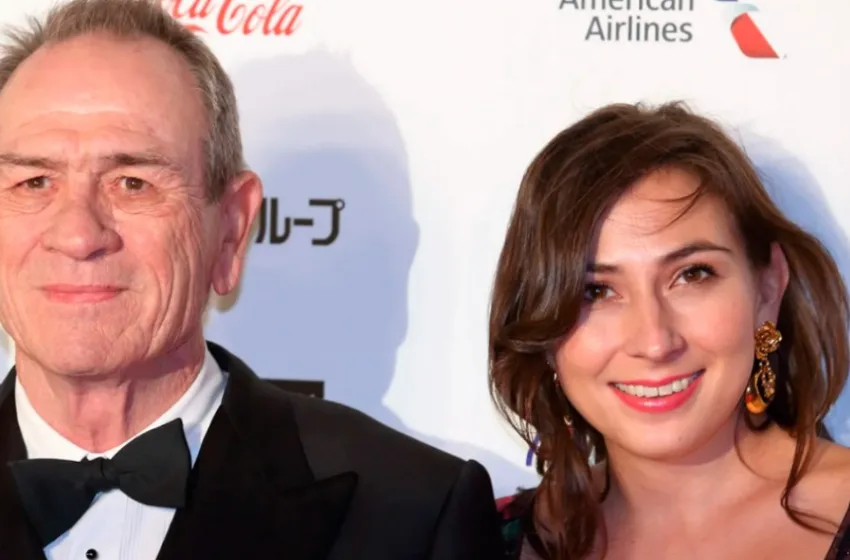  Σοκ στο Χόλιγουντ: Νεκρή η 34χρονη κόρη του Τόμι Λι Τζόουνς, Βικτόρια