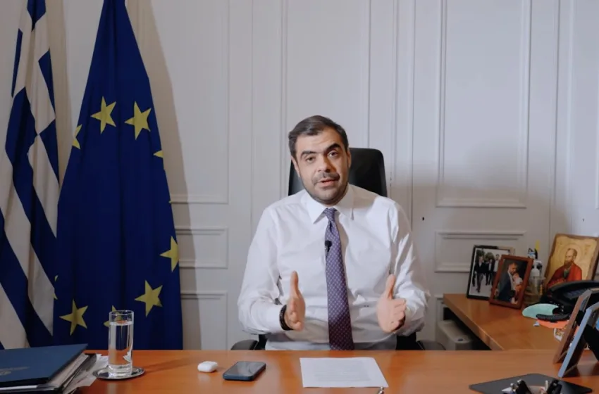  Μαρινάκης στο 1ο briefing για πολίτες το 2026– Τι είπε για αγρότες, φοιτητές (vid)