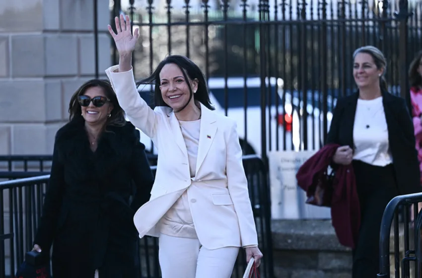  Ματσάδο: Η Βενεζουέλα προχωρά στη Δημοκρατία μετά τον Μαδούρο