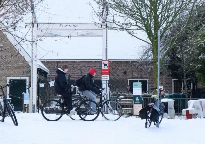  Ολλανδία: Δύο ανήλικοι επιτέθηκαν σε 60χρονο που τους έκανε παρατήρηση γιατί πετούσαν χιόνι