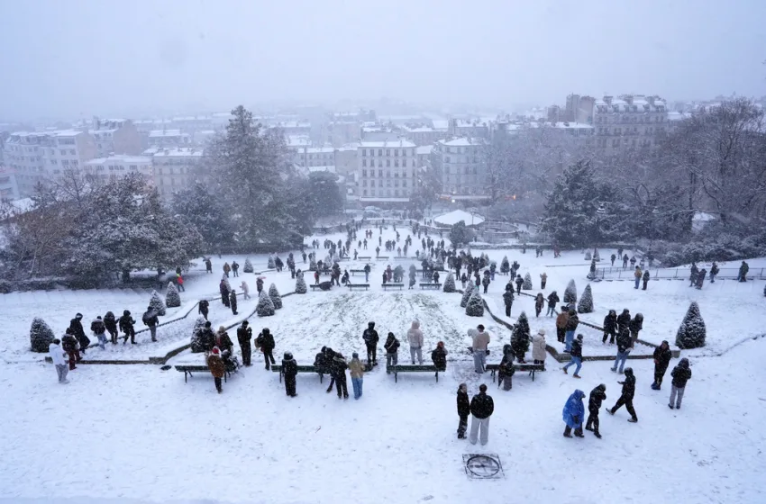  Η κακοκαιρία “Γκορέτι” παραλύει την Ευρώπη: Πολικό ψύχος, νεκροί και χάος στις μετακινήσεις