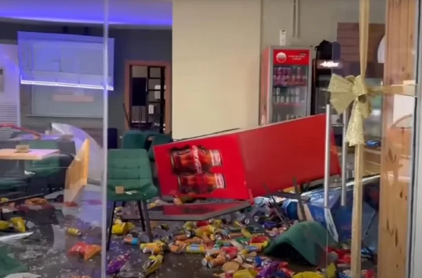  Πάτρα: “Γυαλιά – καρφιά” μαγαζί του ιδιοκτήτη  στο οποίο ξυλοκοπήθηκε θανάσιμα ο 30χρονος