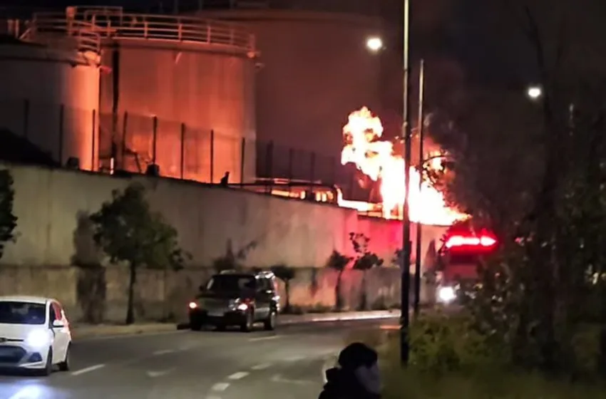  Πέραμα: Γιατί η φωτιά στα Καζάνια αποτελεί “καμπάνα” κινδύνου-Για “νέο Μάτι” μιλούν κάτοικοι και φορείς