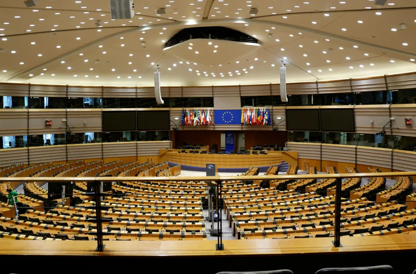  Open European Dialogue (OED): Έρευνα αποκαλύπτει τη βαθιά ανησυχία των Ευρωπαίων για την πορεία της Δημοκρατίας- Δεν την απορρίπτουν, καταθέτουν προτάσεις για βελτίωση