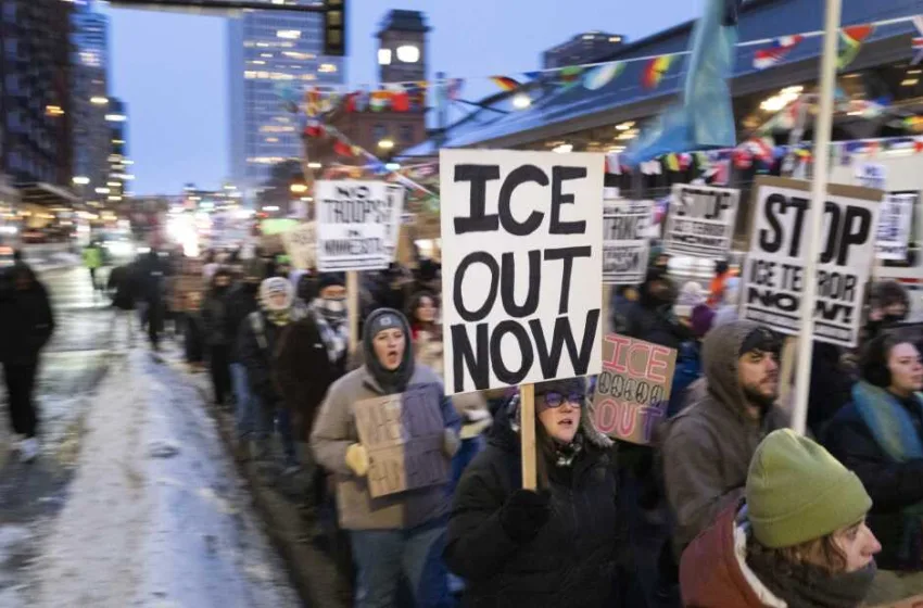  ΗΠΑ: Μετέωρη η “αποκλιμάκωση” που υποσχέθηκε ο Τραμπ στη Μινεάπολη – “Ο δήμαρχος Φρέι παίζει με τη φωτιά”