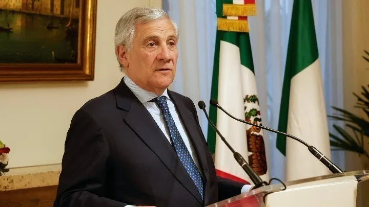  Ιταλός ΥΠΕΞ: “Η αμερικανική επέμβαση στη Βενεζουέλα, βάσει της απειλής που διέκριναν οι Ηνωμένες Πολιτείες, είναι νόμιμη”