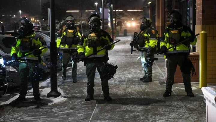  ΗΠΑ: Διαδηλώσεις με αίτημα την απομάκρυνση των ομοσπονδιακών πρακτόρων από τη Μινεσότα