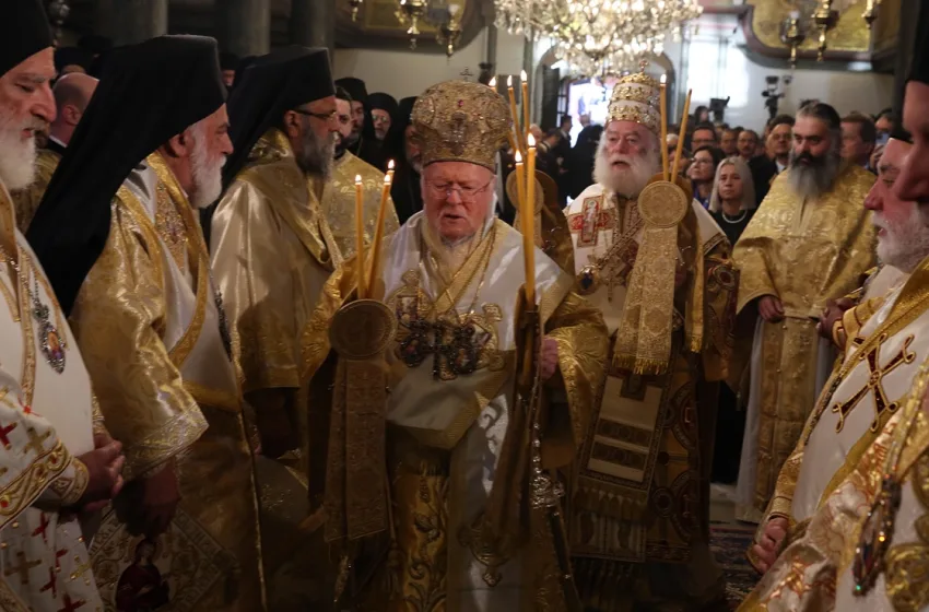  Μόσχα: Επίθεση στον Οικουμενικό Πατριάρχη-“Βρήκε συμμάχους εθνικιστές και νεοναζί, για να εκτοπίσει τη ρωσική εκκλησία”