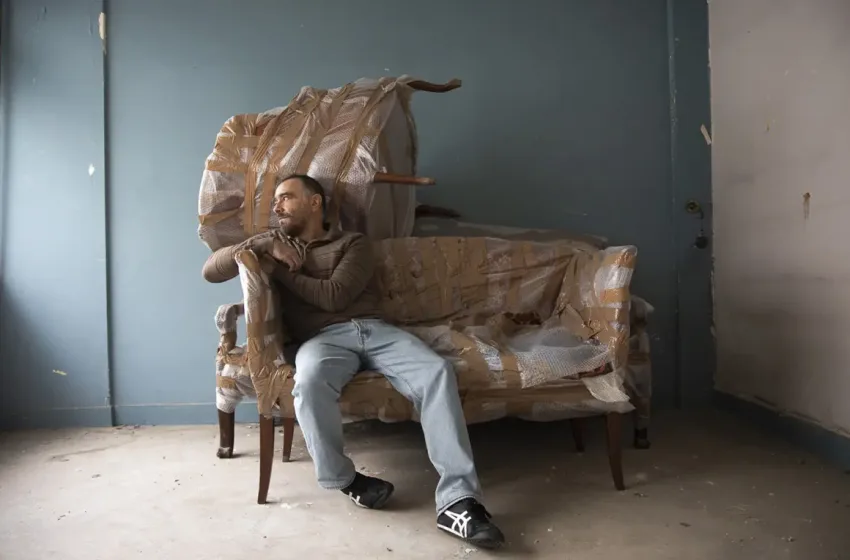  “Ο Κόσμος Είναι Ένας” – Ο Κωνσταντίνος Βήτα συναντά τον Γιάννη Ρίτσο στο Θέατρο Ολύμπια