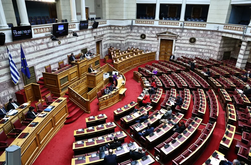  Βουλή: Ενδεχομένως και εντός της ημέρας η δεύτερη δικογραφία της Ευρωπαϊκής Εισαγγελίας