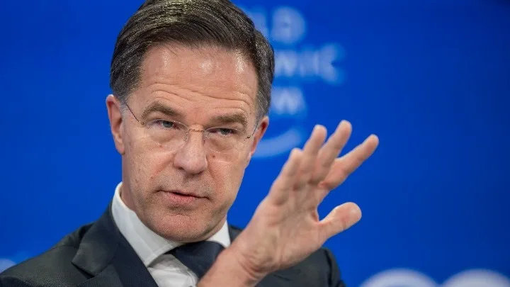  Η επιστολή Μολυβιάτη στον προκάτοχο του Ρούτε που πρέπει να ξαναγραφτεί για την Γροιλανδία και το τέλος του ΝΑΤΟ