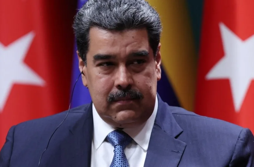  Πολιτική αντιπαράθεση για την επίθεση των ΗΠΑ στη Βενεζουέλα-”Άναψε ψωτιές” η αναφορά Μητσοτάκη στη νομιμότητα