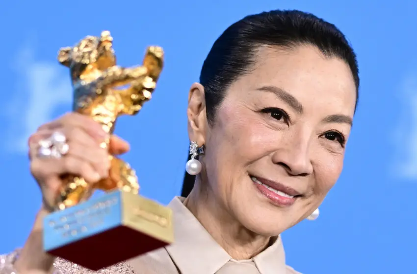  Η Μισέλ Γιο κατέκτησε και τη Λεωφόρο της Δόξας