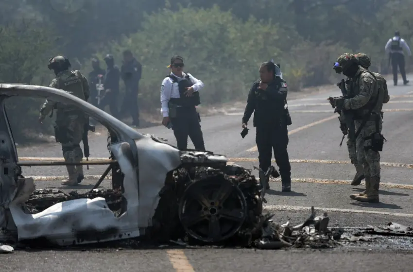  Μεξικό: Νέο κύμα βίας στον πόλεμο με τα καρτέλ μετά τον θάνατο του “Ελ Μέντσο” – Ανησυχία για τη διεξαγωγή του Μουντιάλ