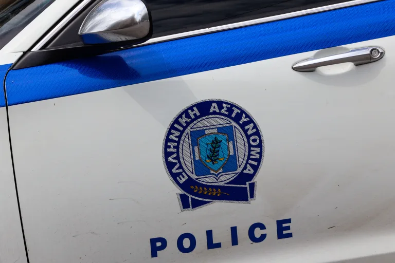 Τύρναβος: Εξαρθρώθηκε κύκλωμα με απάτες- Παράνομες εγγραφές ανηλίκων σε ΚΔΑΠ