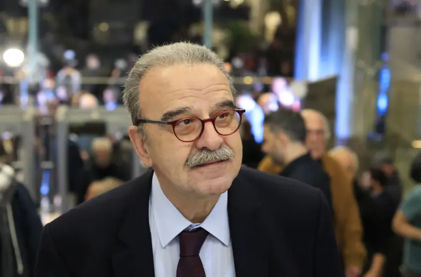  Μαντζουράνης/Τέμπη: “Η κυβέρνηση και τα φερέφωνά της διαστρεβλώνουν την πραγματικότητα”